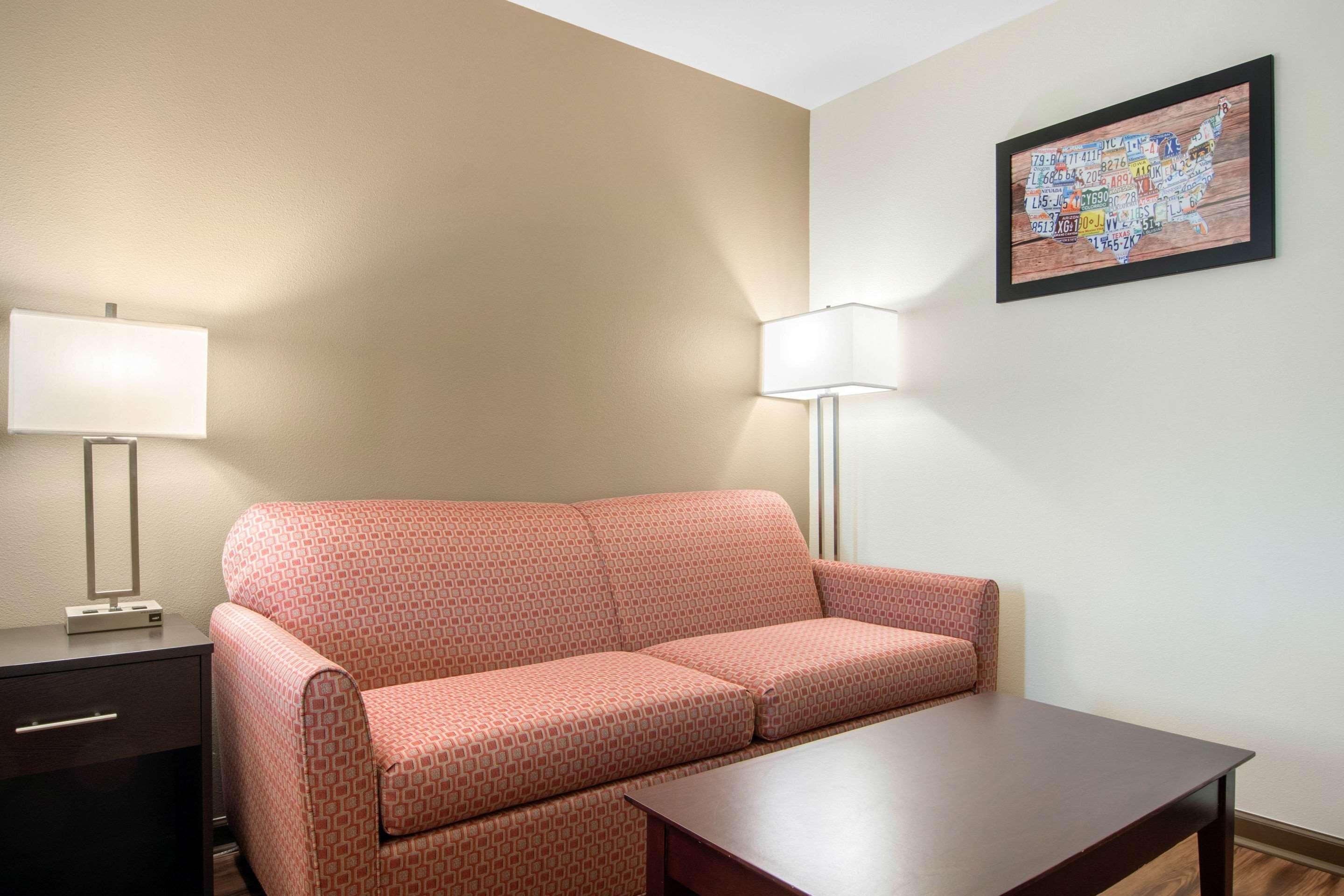 ספרינגפילד Econo Lodge Inn & Suites מראה חיצוני תמונה