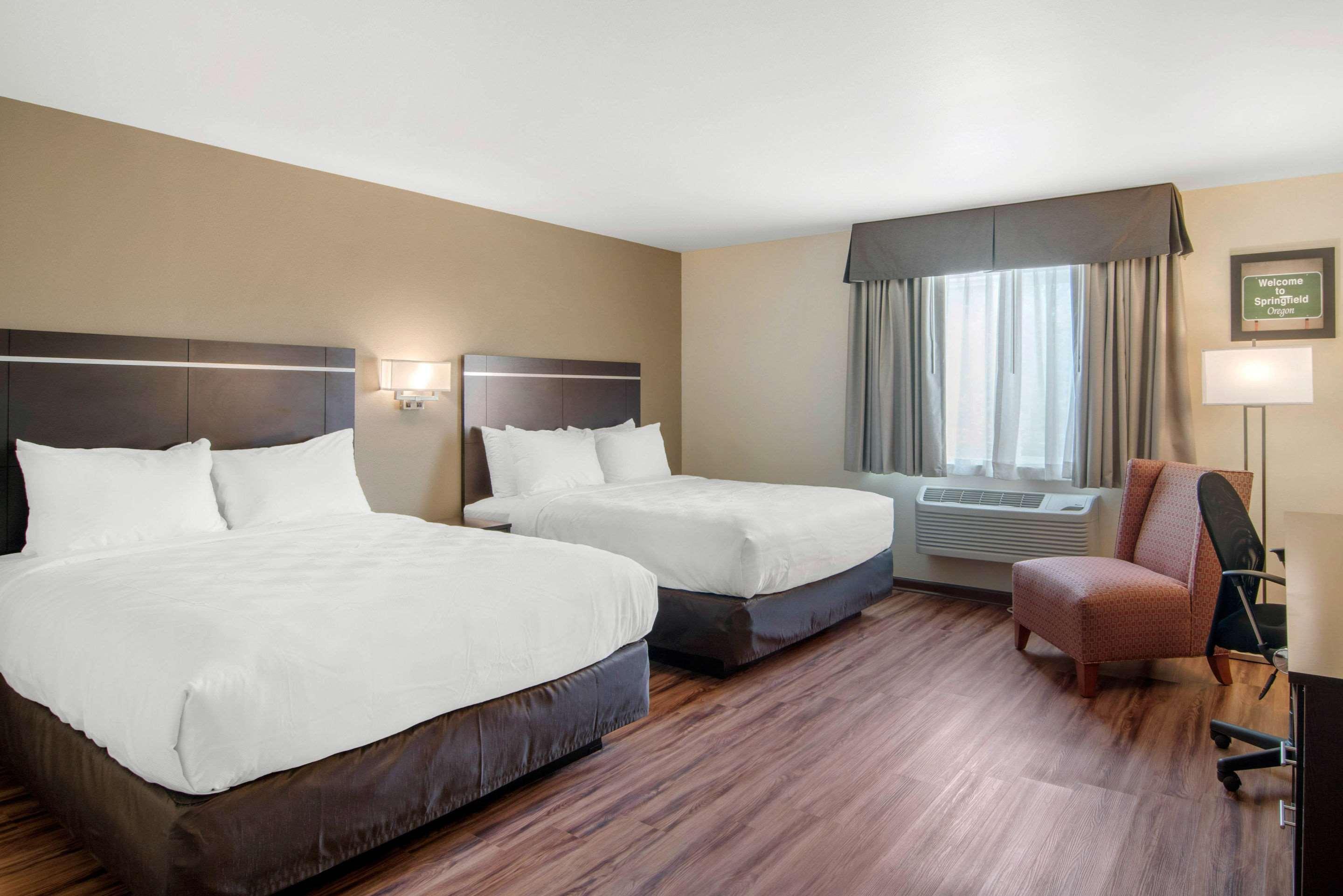 ספרינגפילד Econo Lodge Inn & Suites מראה חיצוני תמונה