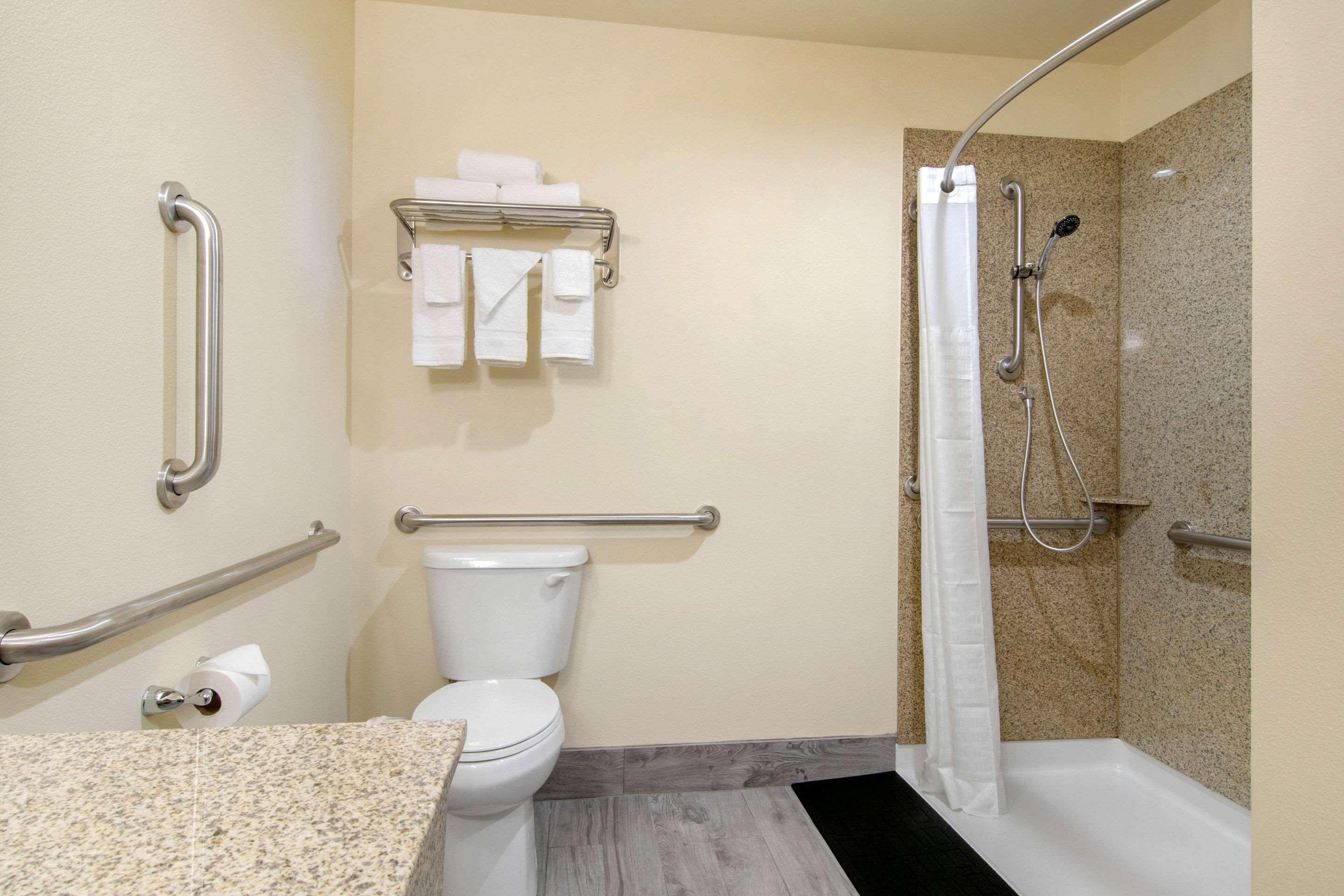 ספרינגפילד Econo Lodge Inn & Suites מראה חיצוני תמונה